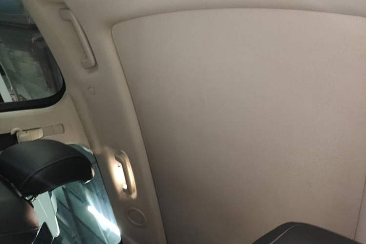 Used Ford Edge 2015 2.7T GTDi 4x4 Prestige 7-Seater Headliner