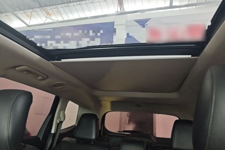 Used Ford Edge 2015 2.0T GTDi Two-Wheel-Drive High-Line Version Headliner