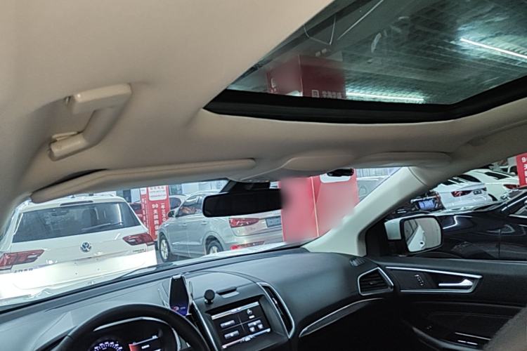 Used Ford Edge 2015 2.0T GTDi 4x4 High-Grade Model Headliner