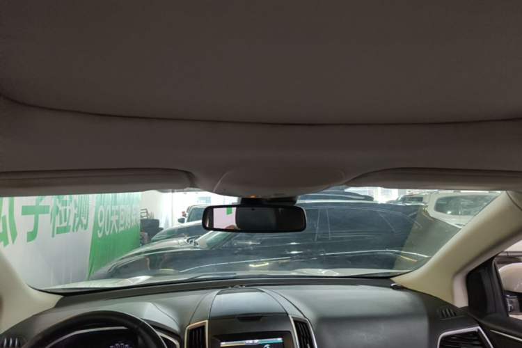 Used Ford Edge 2015 2.0T GTDi Two-Wheel-Drive High-Line Version Headliner