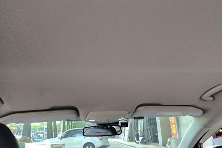 Used Ford Edge 2015 2.0T GTDi Two-Wheel-Drive Platinum Edition Headliner