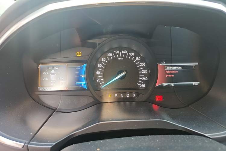Used Ford Edge 2015 2.0T GTDi 4x4 High-Grade Model Instrument Cluster
