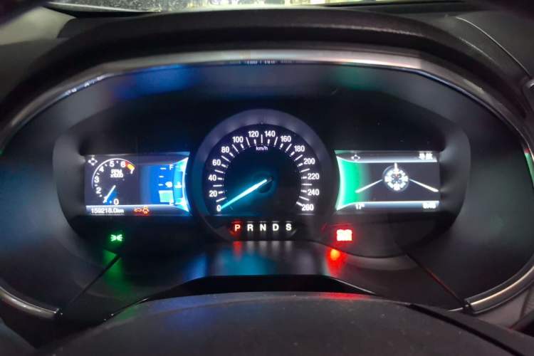 Used Ford Edge 2015 2.7T GTDi 4x4 Sporty 7-Seater Instrument Cluster