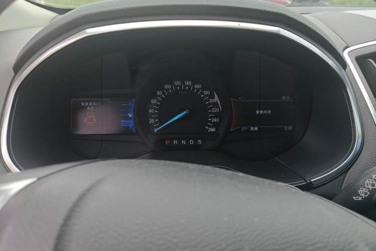 Used Ford Edge 2015 2.0T GTDi Two-Wheel-Drive High-Line Version Instrument Cluster