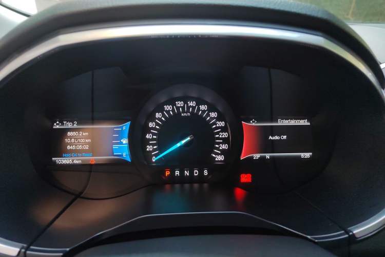 Used Ford Edge 2015 2.0T GTDi Two-Wheel-Drive High-Line Version Instrument Cluster