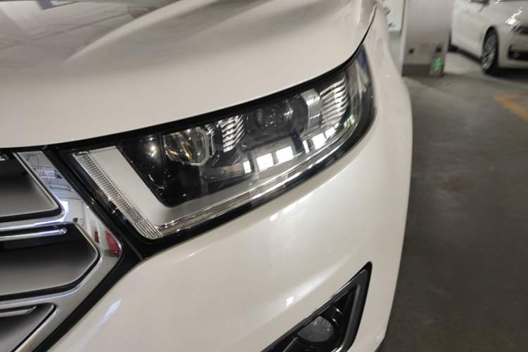 Used Ford Edge 2015 2.0T GTDi Four-Wheel Drive Prestige Model Left Front Headlight