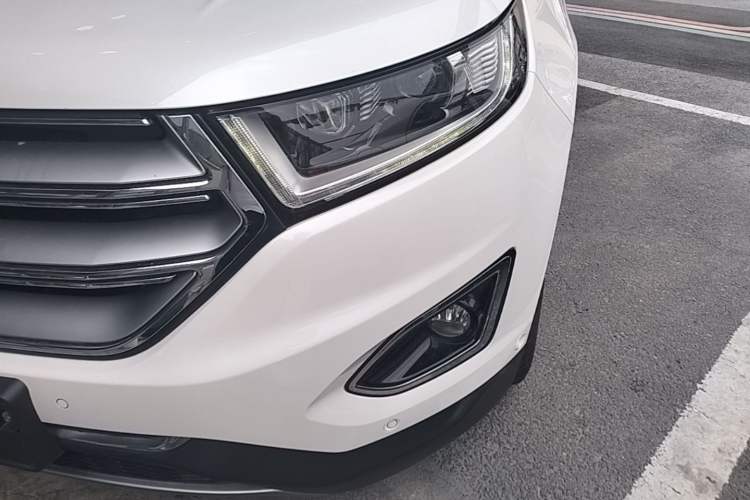 Used Ford Edge 2015 2.0T GTDi Four-Wheel Drive Prestige Model Left Front Headlight