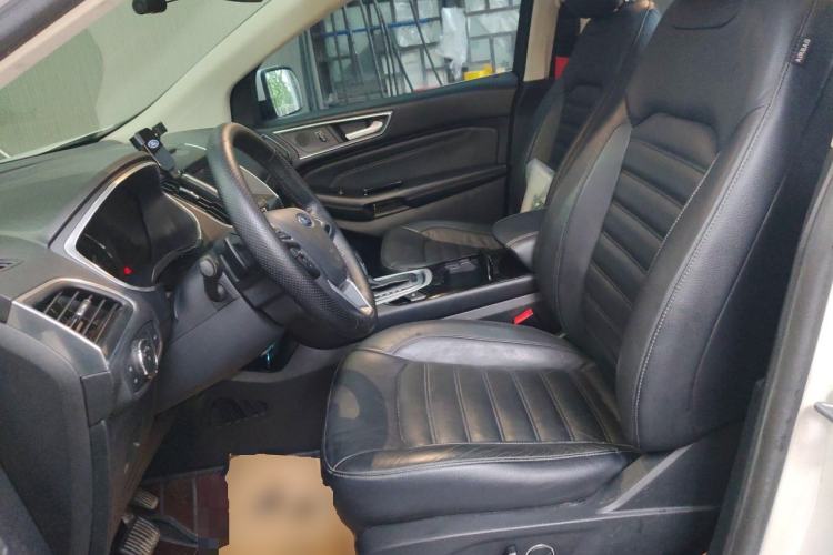 Used Ford Edge 2015 2.0T GTDi Two-Wheel-Drive High-Line Version Left Front Seat