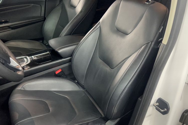 Used Ford Edge 2015 2.0T GTDi Four-Wheel Drive Prestige Model Left Front Seat