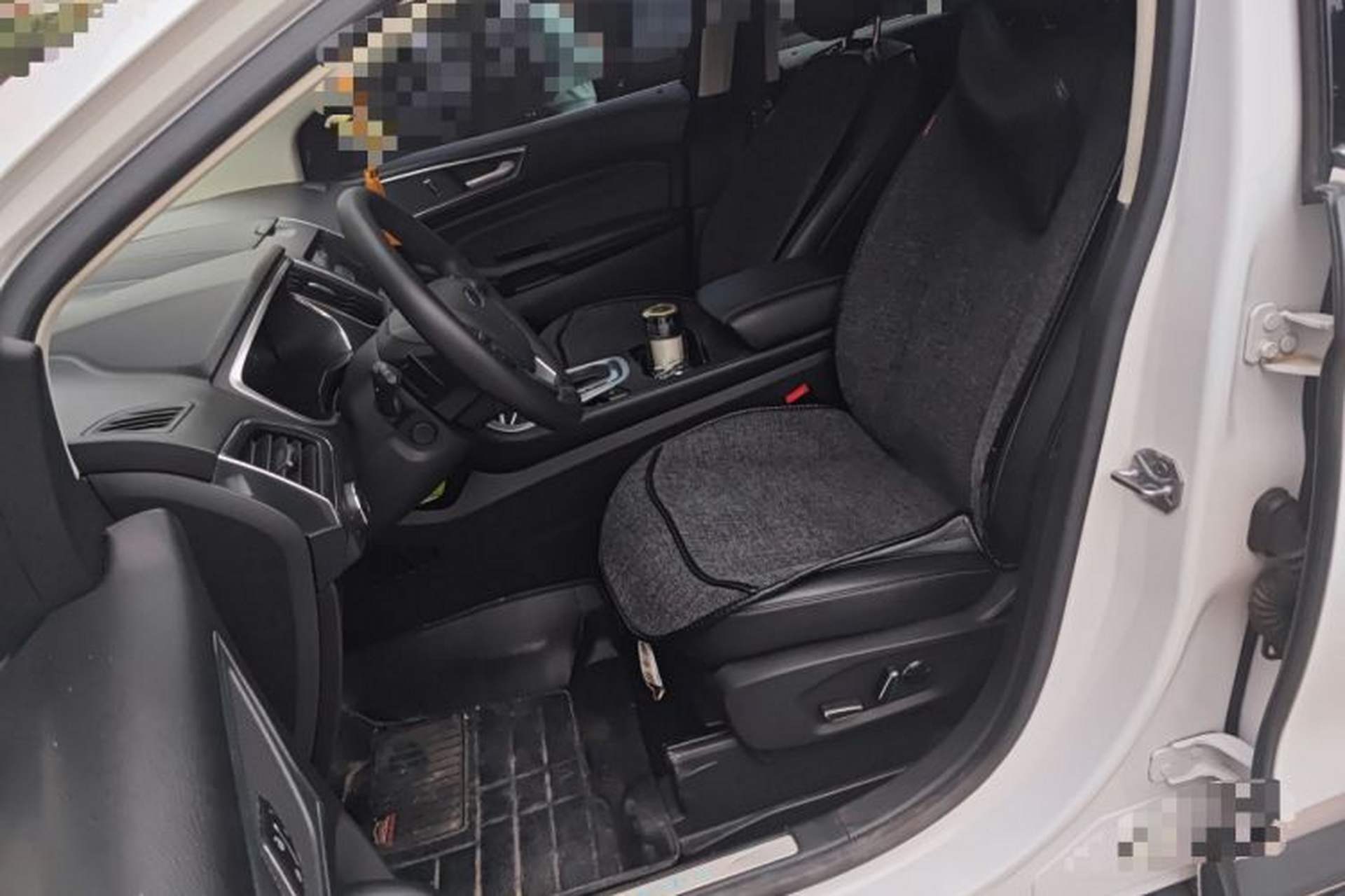 Used Ford Edge 2015 2.0T GTDi Four-Wheel Drive Prestige Model Left Front Seat