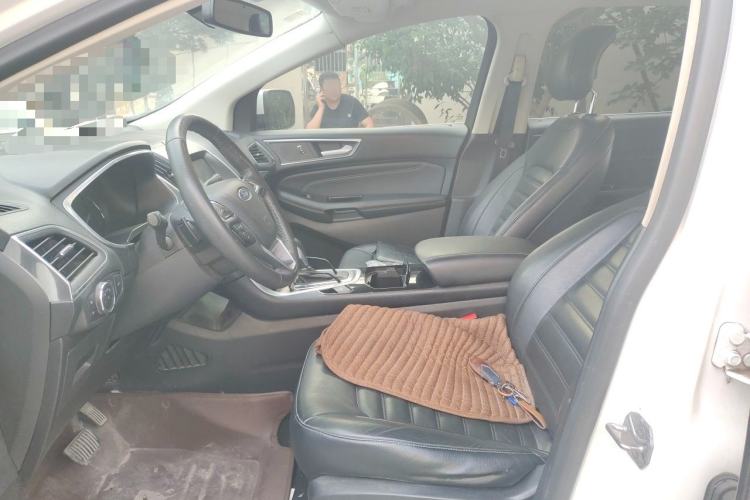 Used Ford Edge 2015 2.0T GTDi Two-Wheel-Drive High-Line Version Left Front Seat