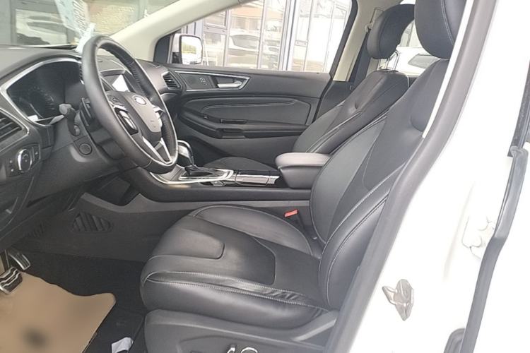 Used Ford Edge 2015 2.0T GTDi Four-Wheel Drive Prestige Model Left Front Seat