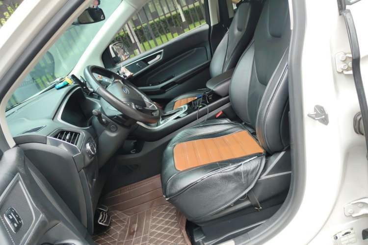 Used Ford Edge 2015 2.0T GTDi Four-Wheel Drive Prestige Model Left Front Seat