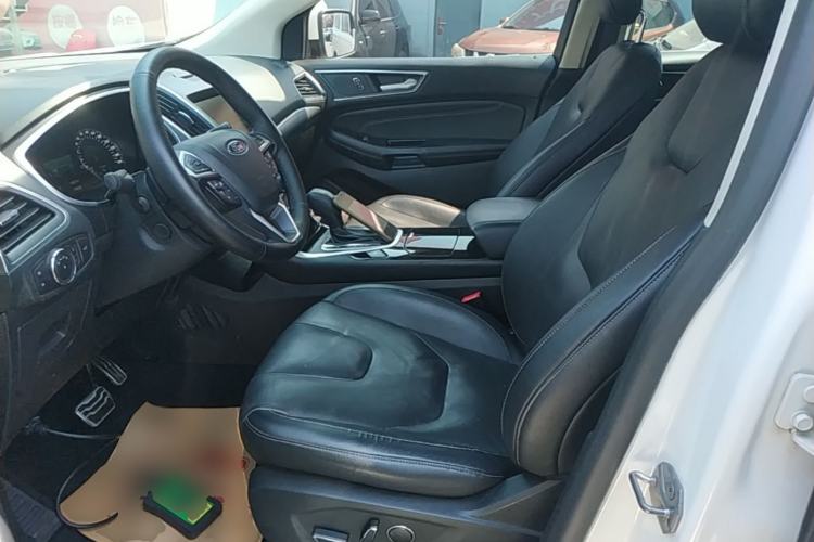 Used Ford Edge 2015 2.0T GTDi Four-Wheel Drive Prestige Model Left Front Seat