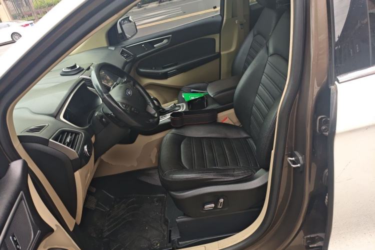 Used Ford Edge 2015 2.0T GTDi Two-Wheel-Drive Elite Edition Left Front Seat