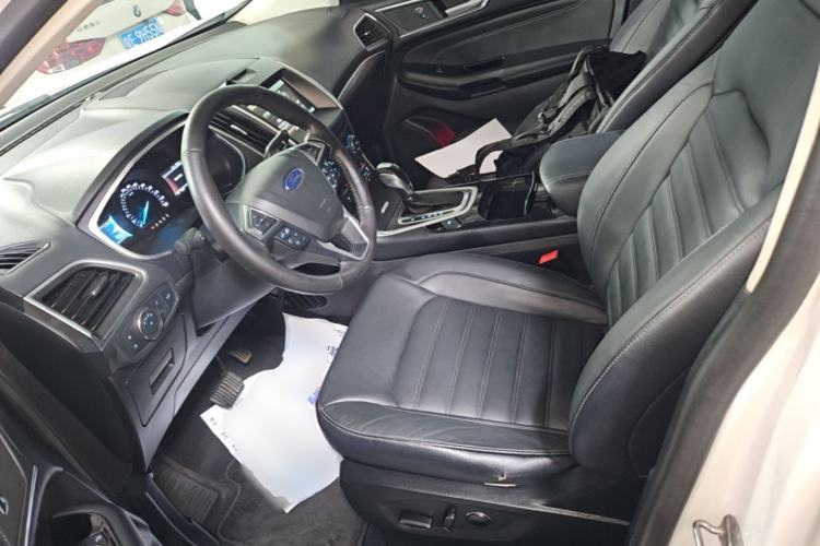 Used Ford Edge 2015 2.0T GTDi Two-Wheel-Drive High-Line Version Left Front Seat