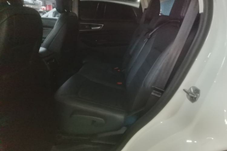 Used Ford Edge 2015 2.0T GTDi 4x4 High-Grade Model Left Rear Seat