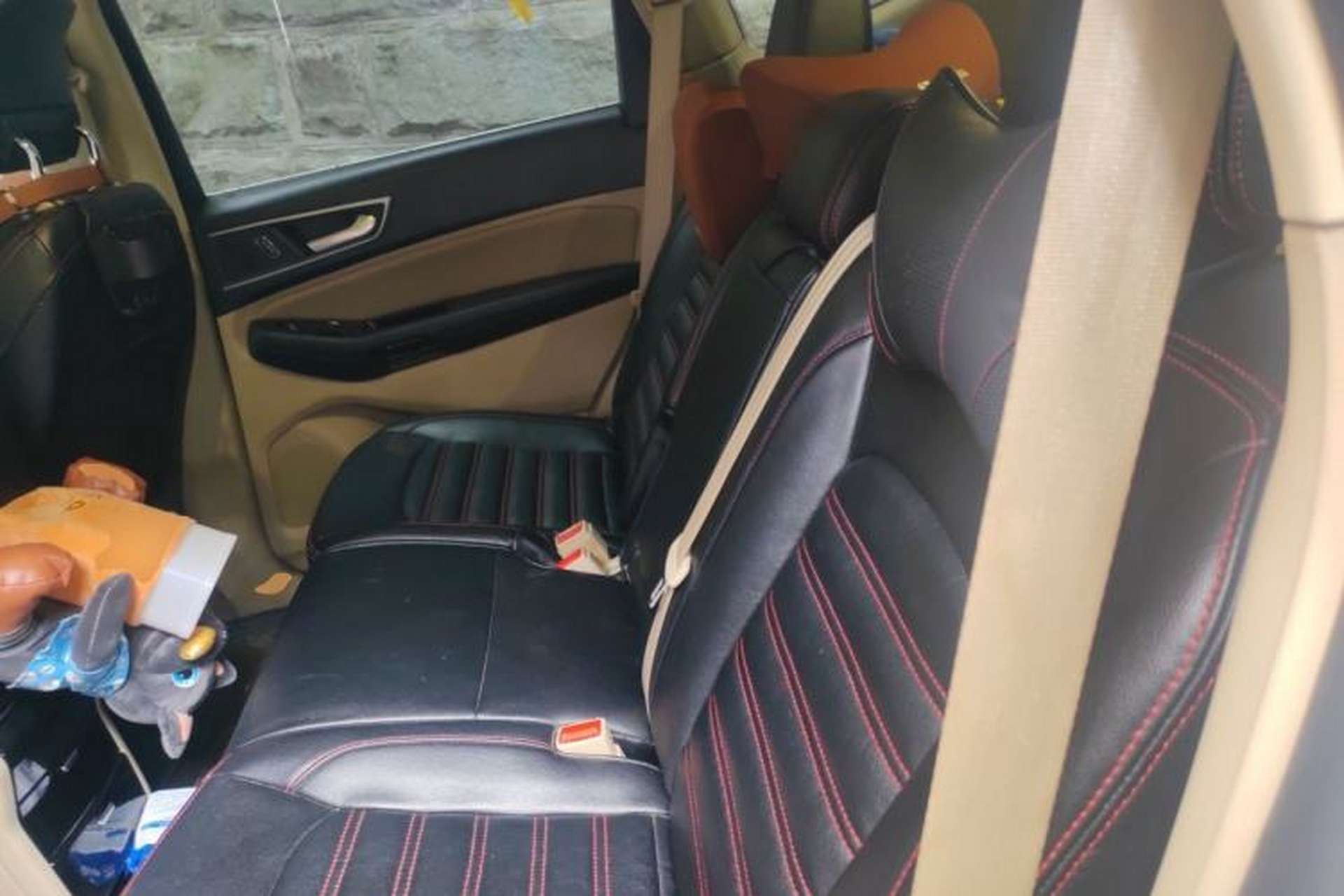 Used Ford Edge 2015 2.0T GTDi Two-Wheel-Drive Elite Edition Left Rear Seat