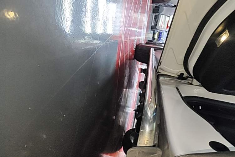 Used Ford Edge 2015 2.0T GTDi 4x4 High-Grade Model Left Side Sill