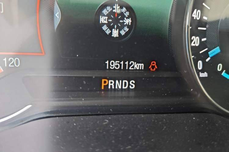Used Ford Edge 2015 2.7T GTDi 4x4 Prestige 7-Seater Odometer Close Up