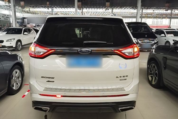 Used Ford Edge 2015 2.0T GTDi 4x4 High-Grade Model Rear