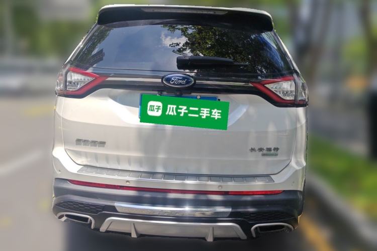 Used Ford Edge 2015 2.0T GTDi Two-Wheel-Drive High-Line Version Rear