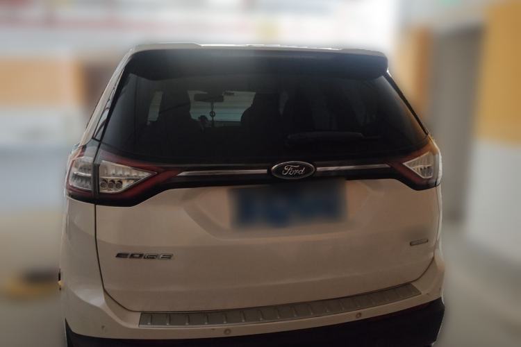 Used Ford Edge 2015 2.0T GTDi Two-Wheel-Drive High-Line Version Rear