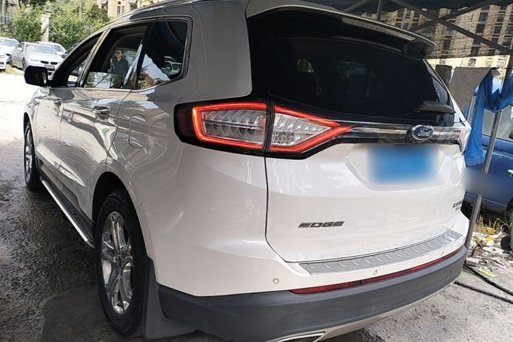 Used Ford Edge 2015 2.0T GTDi Two-Wheel-Drive High-Line Version Rear Left 45 Deg