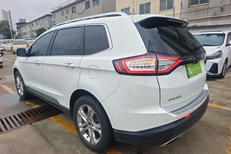 Used Ford Edge 2015 2.0T GTDi 4x4 High-Grade Model Rear Left 45 Deg