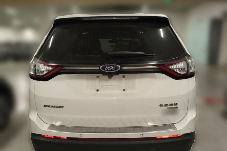 Used Ford Edge 2015 2.0T GTDi Two-Wheel-Drive High-Line Version Rear