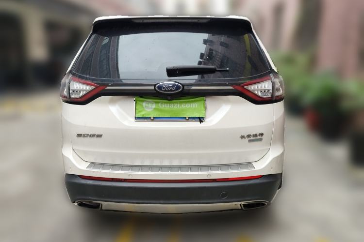 Used Ford Edge 2015 2.0T GTDi Two-Wheel-Drive High-Line Version Rear