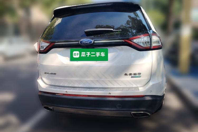 Used Ford Edge 2015 2.0T GTDi Two-Wheel-Drive High-Line Version Rear