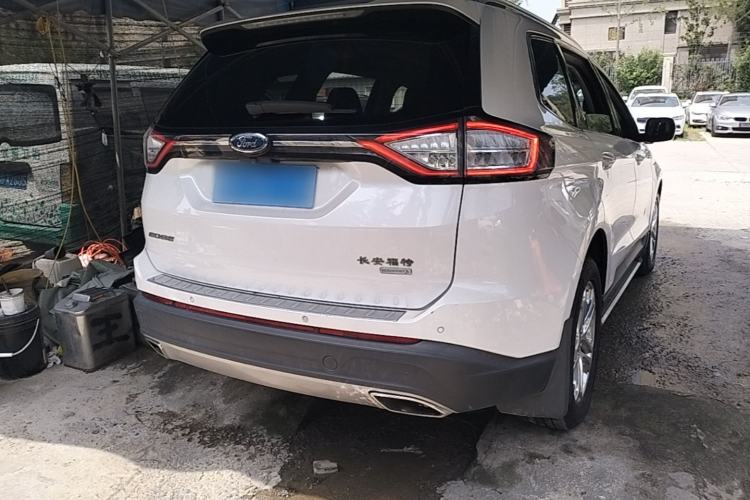 Used Ford Edge 2015 2.0T GTDi Two-Wheel-Drive High-Line Version Rear Right 45 Deg