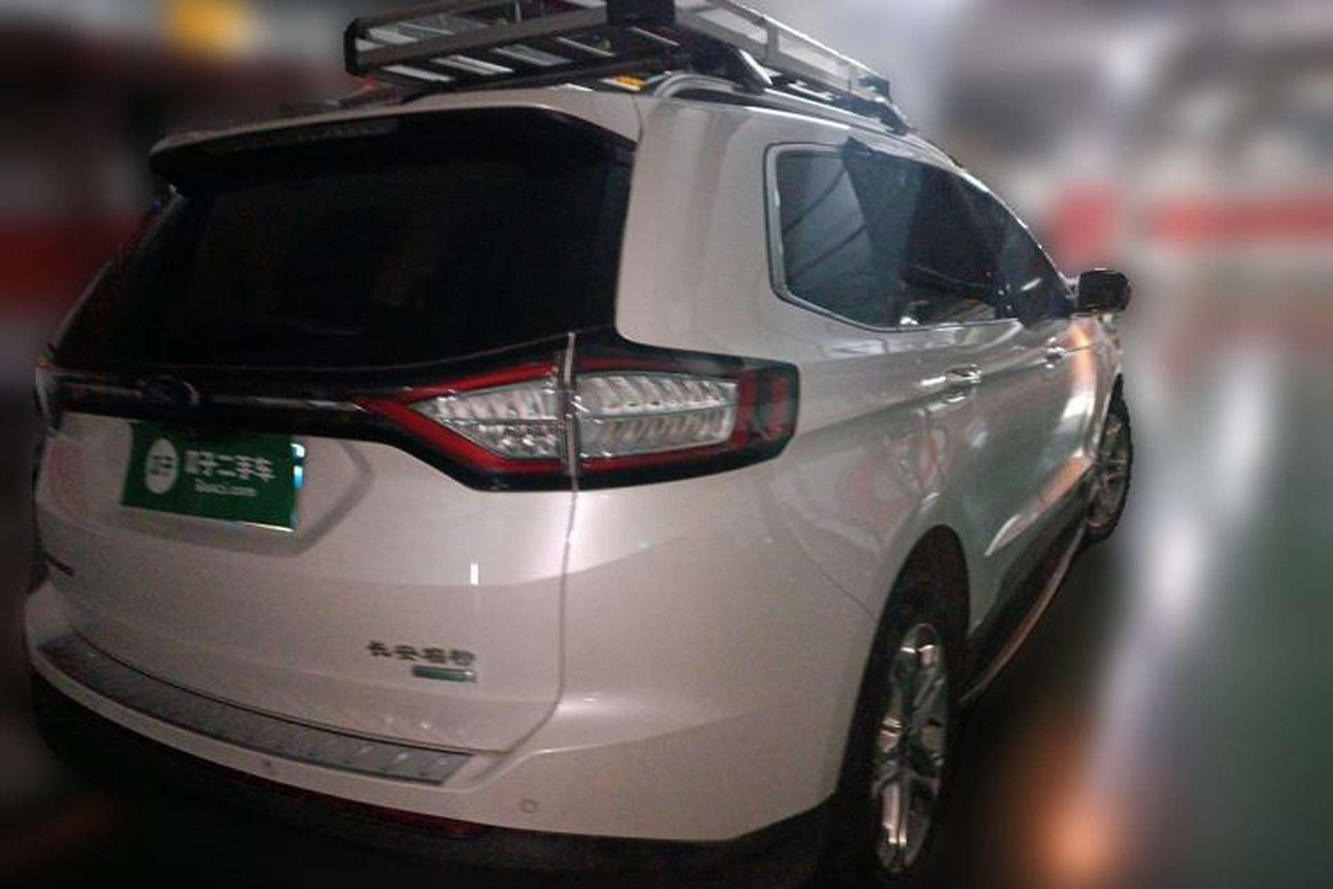 Used Ford Edge 2015 2.0T GTDi Two-Wheel-Drive High-Line Version Rear Right 45 Deg