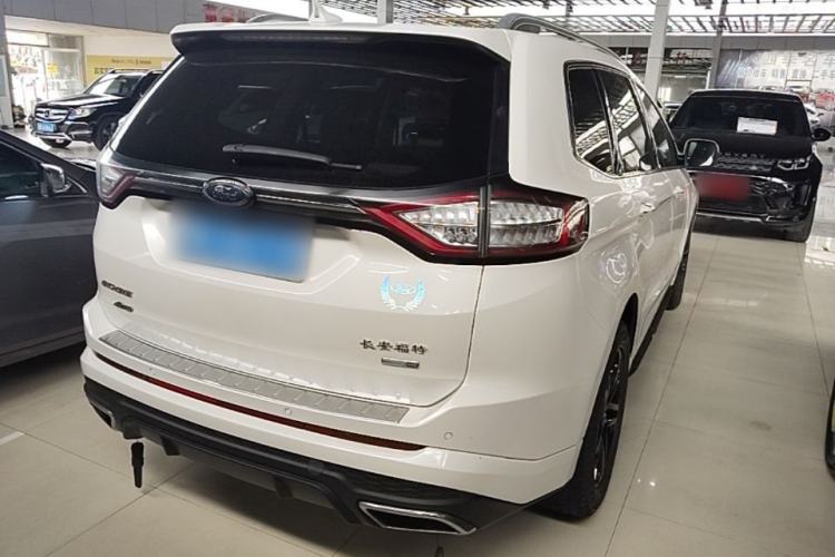 Used Ford Edge 2015 2.0T GTDi 4x4 High-Grade Model Rear Right 45 Deg
