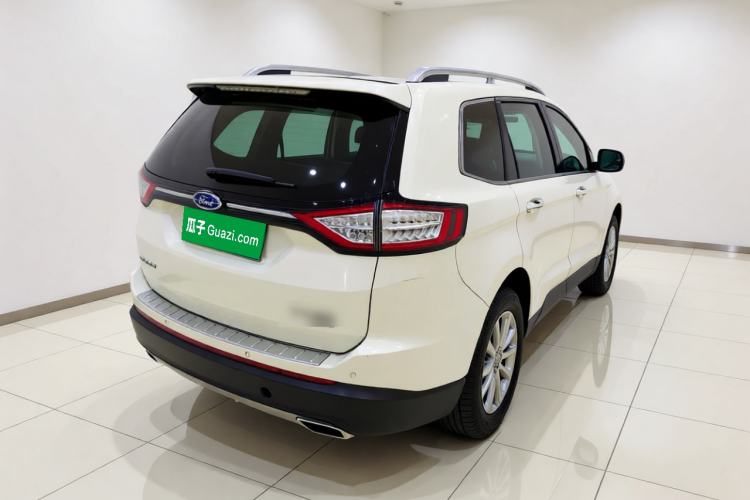 Used Ford Edge 2015 2.0T GTDi Two-Wheel-Drive High-Line Version Rear Right 45 Deg