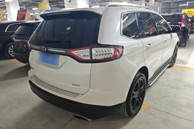 Used Ford Edge 2015 2.0T GTDi Two-Wheel-Drive High-Line Version Rear Right 45 Deg