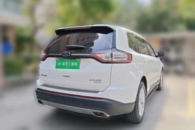 Used Ford Edge 2015 2.0T GTDi Two-Wheel-Drive Platinum Edition Rear Right 45 Deg