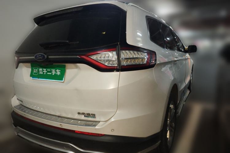 Used Ford Edge 2015 2.0T GTDi Two-Wheel-Drive High-Line Version Rear Right 45 Deg