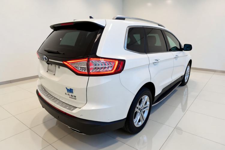 Used Ford Edge 2015 2.0T GTDi Two-Wheel-Drive High-Line Version Rear Right 45 Deg