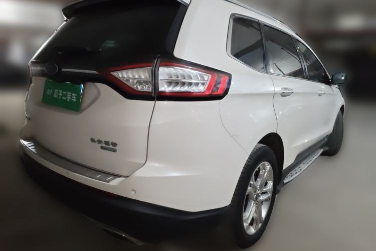 Used Ford Edge 2015 2.0T GTDi Two-Wheel-Drive High-Line Version Rear Right 45 Deg