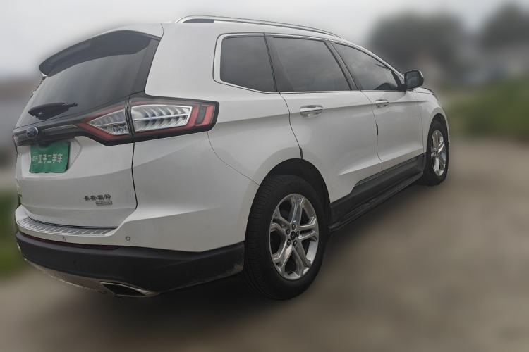 Used Ford Edge 2015 2.0T GTDi Two-Wheel-Drive High-Line Version Rear Right 45 Deg