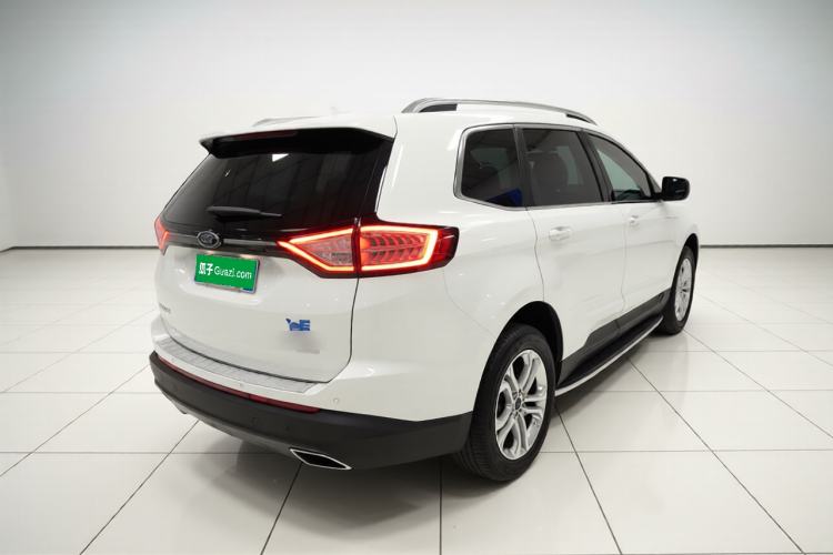 Used Ford Edge 2015 2.0T GTDi Two-Wheel-Drive High-Line Version Rear Right 45 Deg