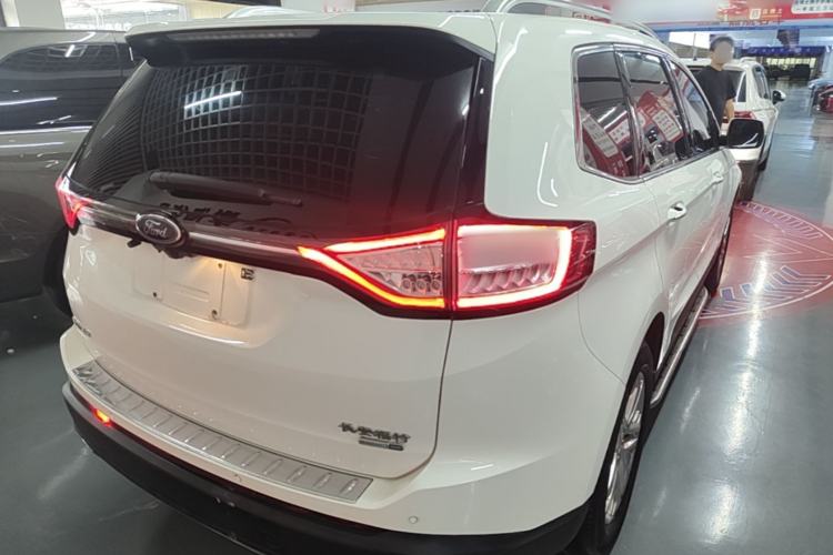 Used Ford Edge 2015 2.0T GTDi 4x4 High-Grade Model Rear Right 45 Deg