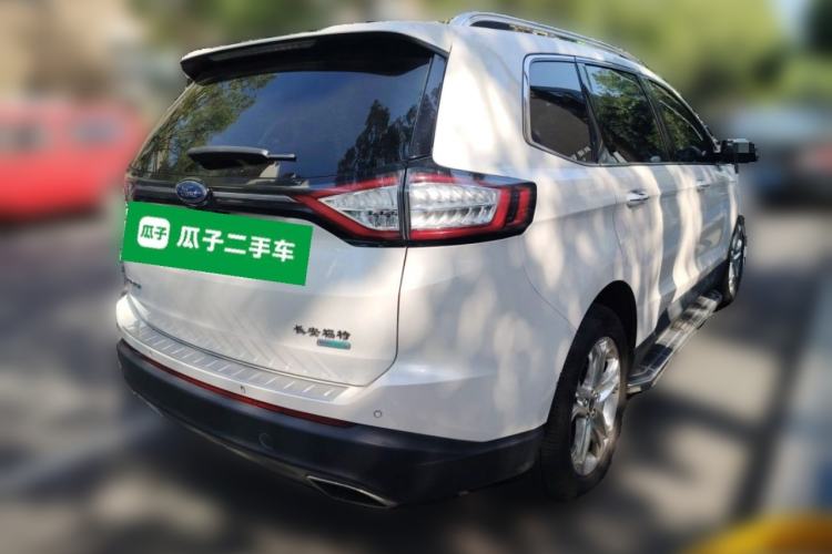 Used Ford Edge 2015 2.0T GTDi Two-Wheel-Drive High-Line Version Rear Right 45 Deg