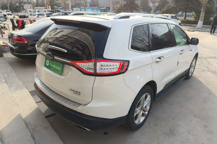 Used Ford Edge 2015 2.0T GTDi Two-Wheel-Drive High-Line Version Rear Right 45 Deg