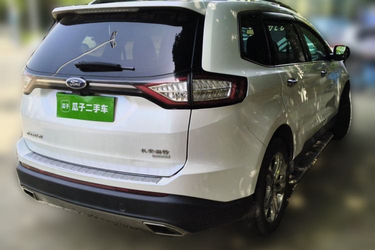 Used Ford Edge 2015 2.0T GTDi Two-Wheel-Drive High-Line Version Rear Right 45 Deg