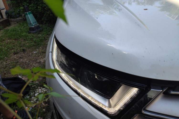 Used Ford Edge 2015 2.0T GTDi Four-Wheel Drive Prestige Model Right Front Headlight
