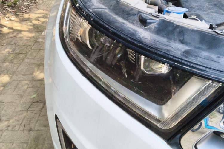 Used Ford Edge 2015 2.0T GTDi Two-Wheel-Drive High-Line Version Right Front Headlight