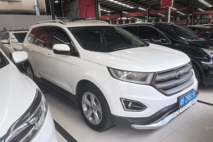 Used Ford Edge 2015 2.0T GTDi Two-Wheel-Drive Elite Edition Right Front Seat